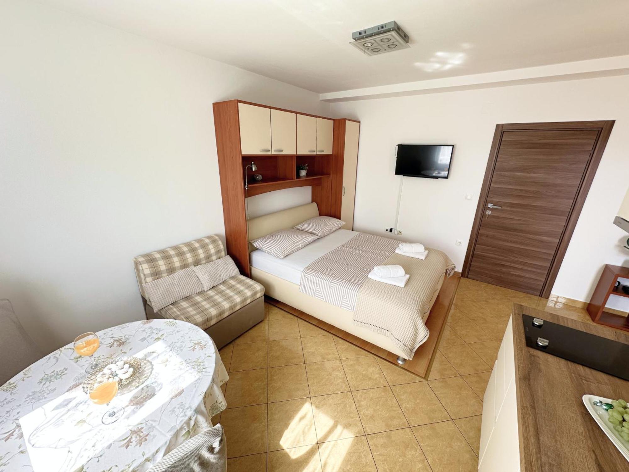 Apartments Villa Miranda Vodice Exterior foto